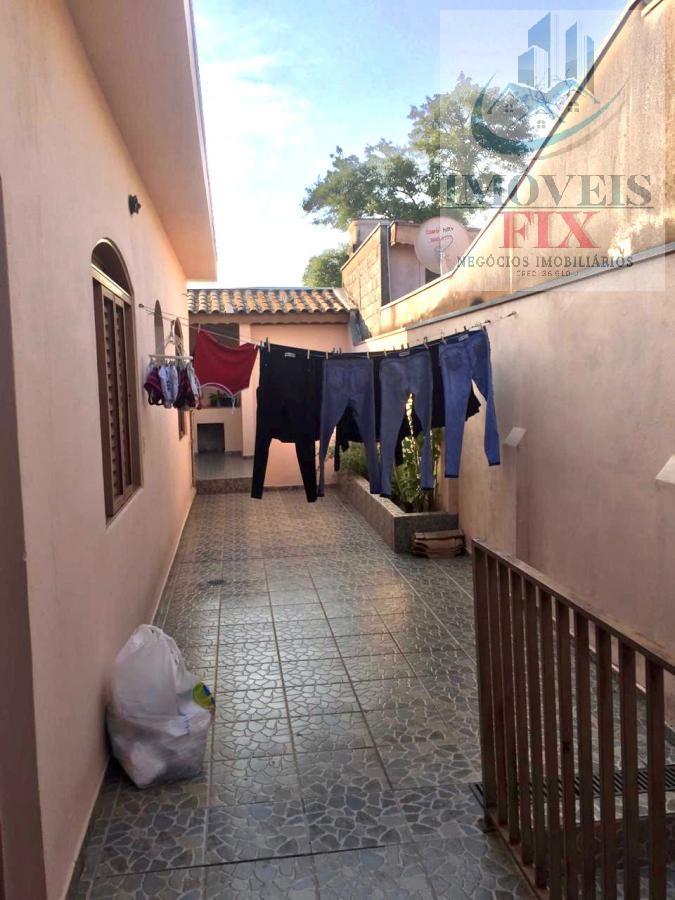 Casa à venda com 4 quartos, 251m² - Foto 6