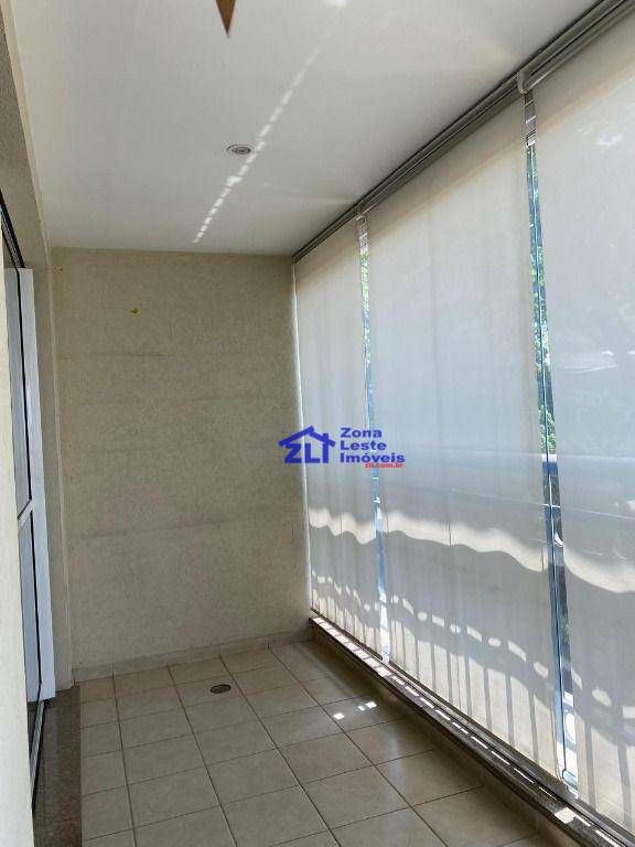 Apartamento à venda com 3 quartos, 140m² - Foto 2