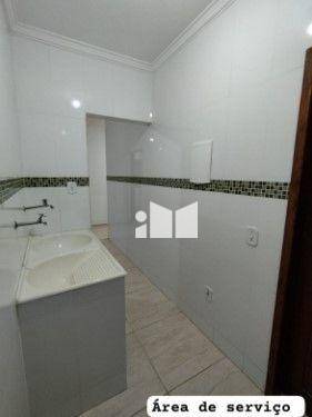 Casa para alugar com 4 quartos, 172m² - Foto 11