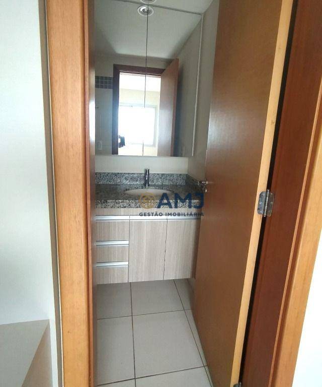 Apartamento à venda com 3 quartos, 97m² - Foto 17