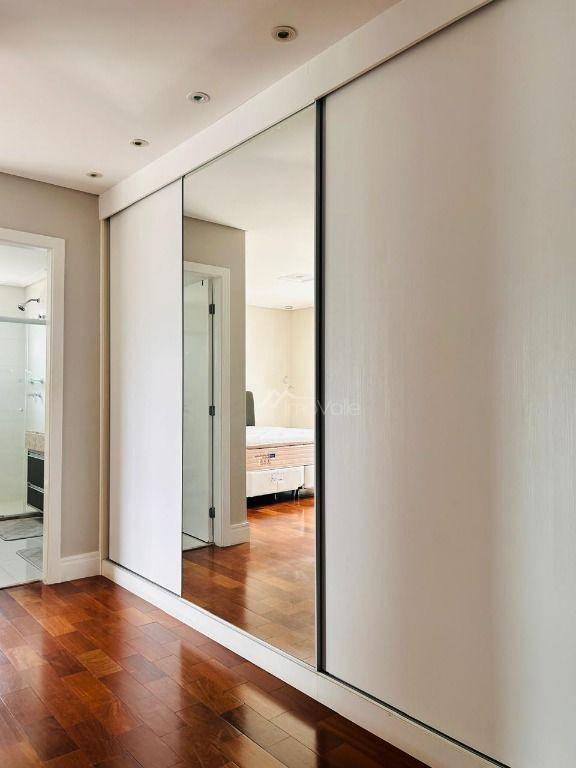 Apartamento à venda com 3 quartos, 190m² - Foto 17