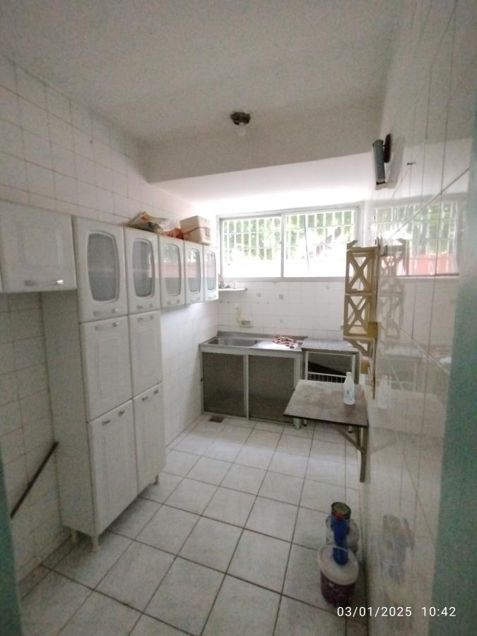 Apartamento para alugar com 1 quarto, 56m² - Foto 11