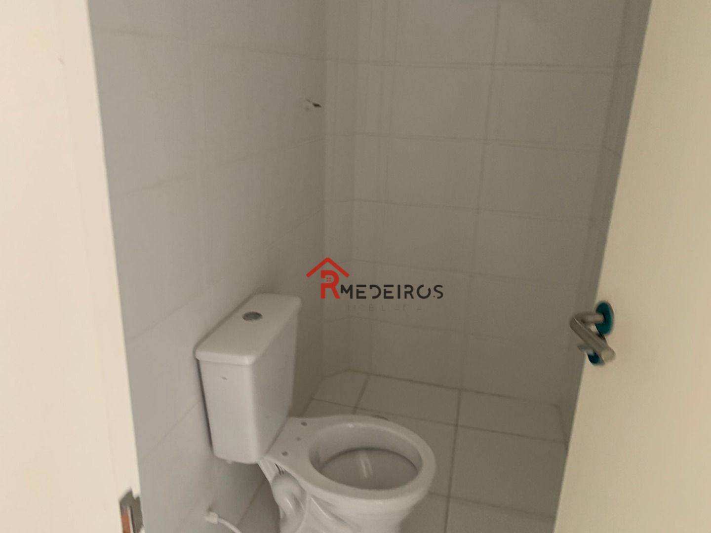 Apartamento à venda com 2 quartos, 70m² - Foto 15