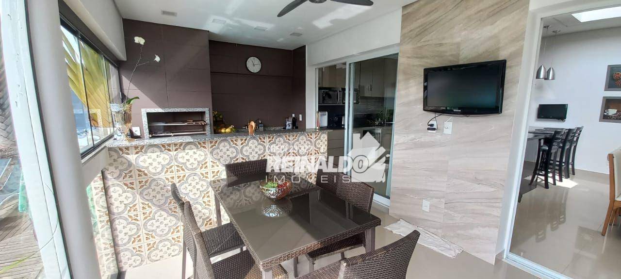 Casa de Condomínio à venda com 2 quartos, 200m² - Foto 6