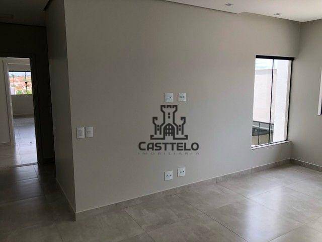 Sobrado à venda com 3 quartos, 210m² - Foto 12