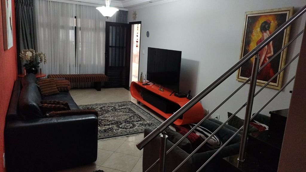 Sobrado à venda com 3 quartos, 165m² - Foto 2