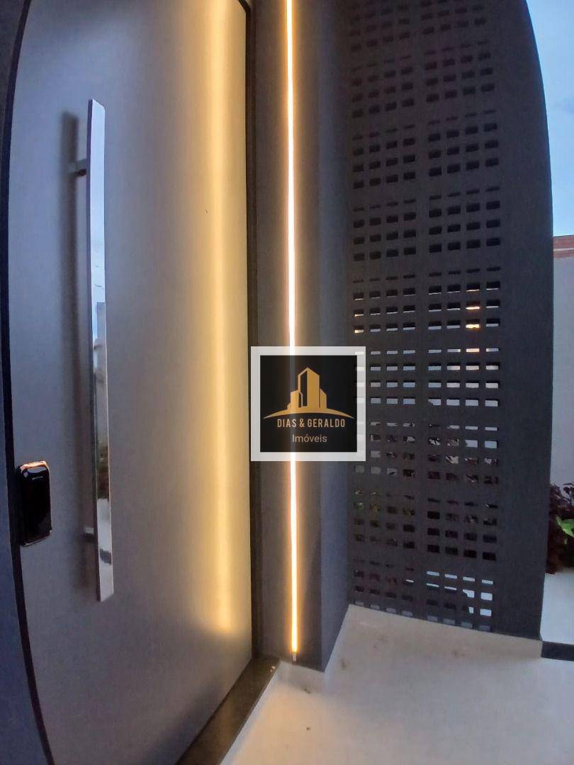 Casa de Condomínio à venda com 3 quartos, 250m² - Foto 4