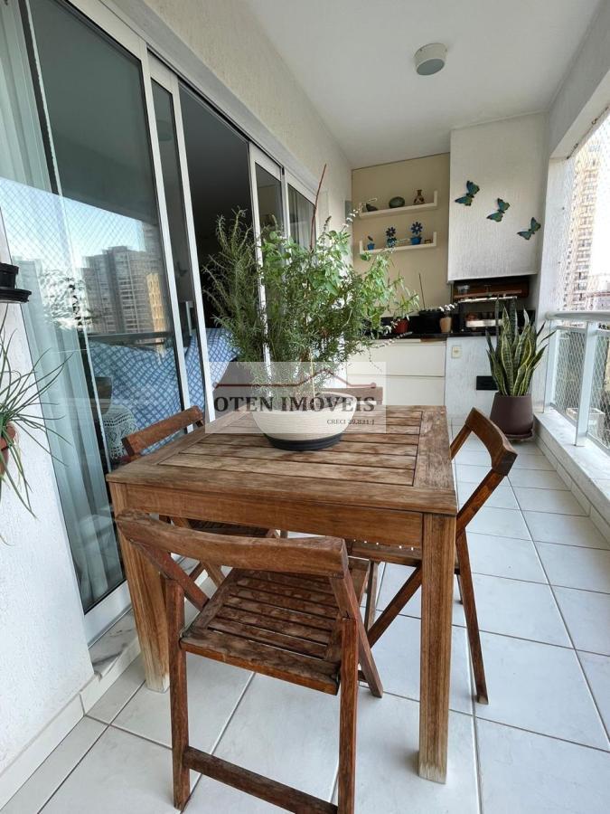 Apartamento à venda com 3 quartos, 140m² - Foto 6