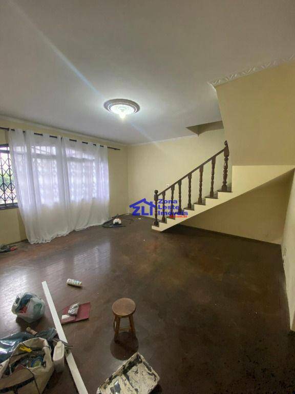 Sobrado à venda com 4 quartos, 140m² - Foto 6