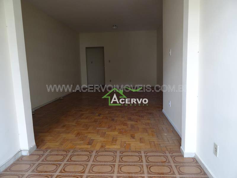 Apartamento à venda com 3 quartos, 157m² - Foto 5