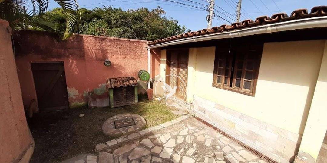 Casa à venda com 5 quartos, 280m² - Foto 5