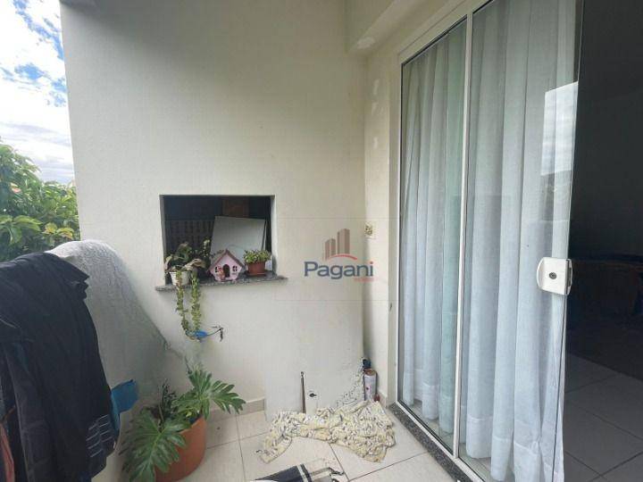 Apartamento à venda com 2 quartos, 69m² - Foto 11