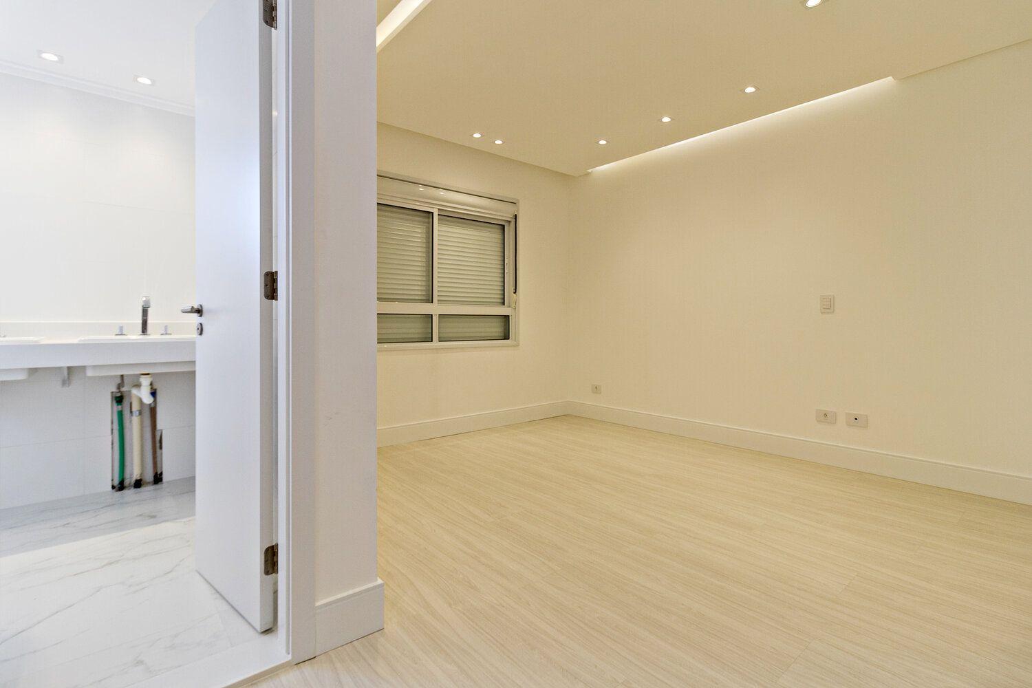 Apartamento à venda com 4 quartos, 189m² - Foto 21