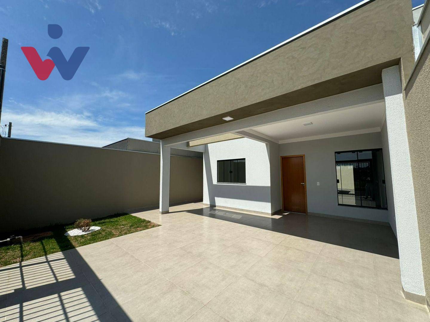 Casa à venda com 3 quartos, 80m² - Foto 1