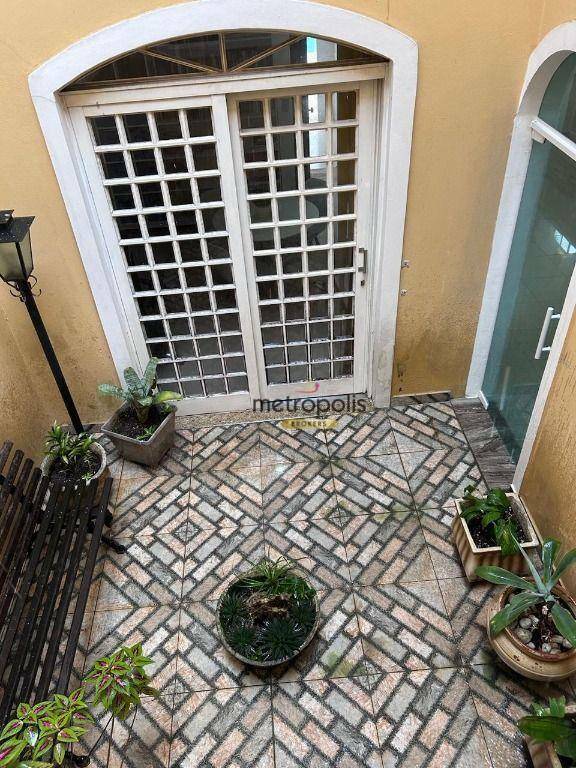 Sobrado à venda com 4 quartos, 225m² - Foto 27