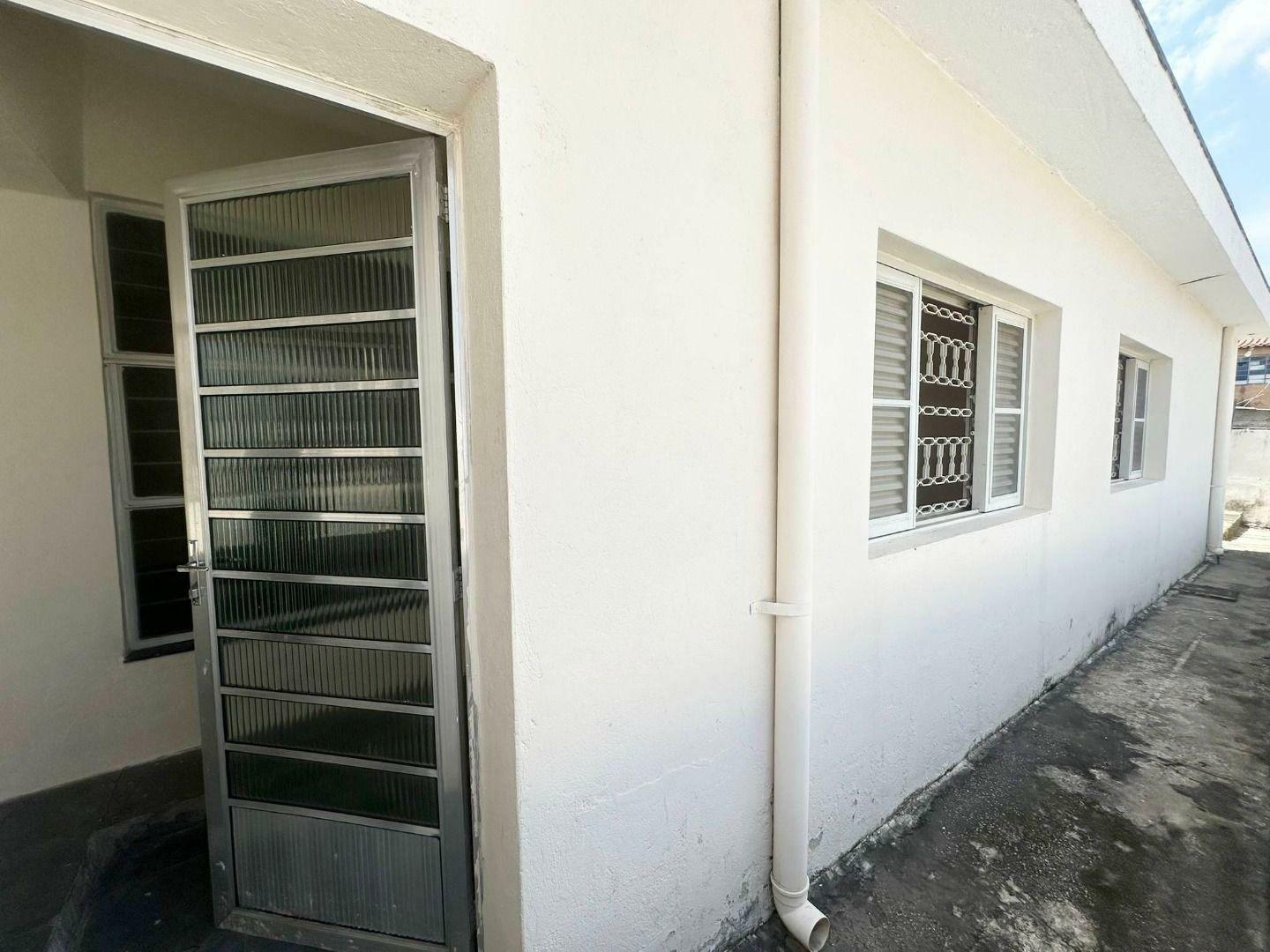 Casa à venda com 3 quartos, 126m² - Foto 24