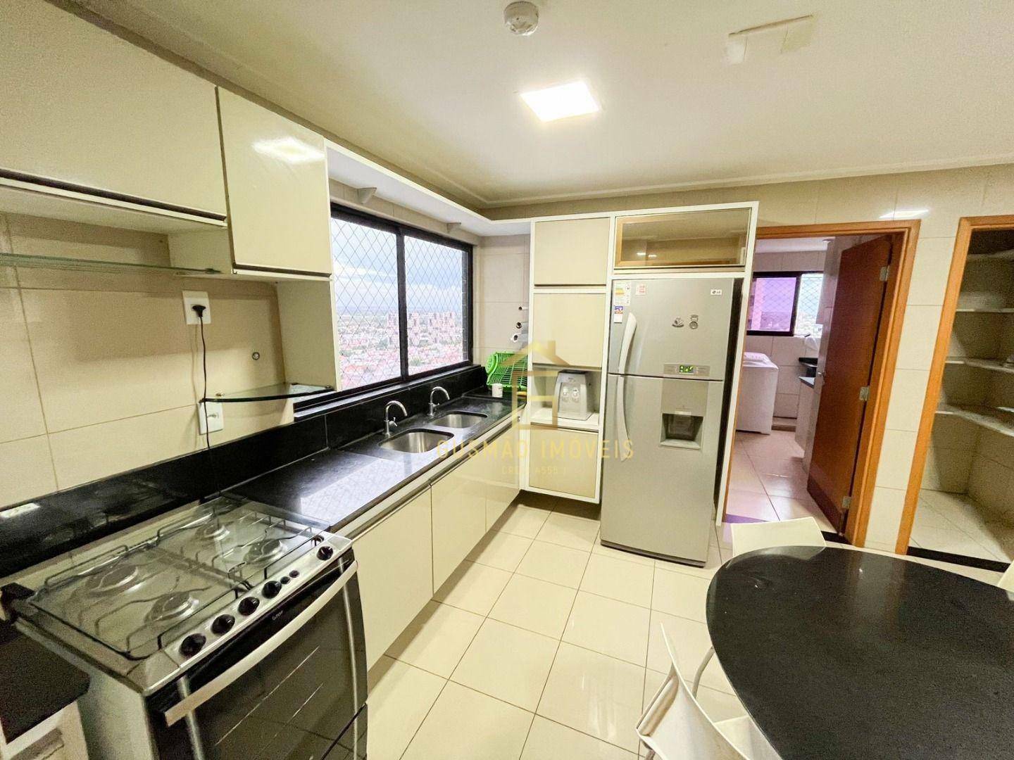 Apartamento à venda com 3 quartos, 170m² - Foto 30