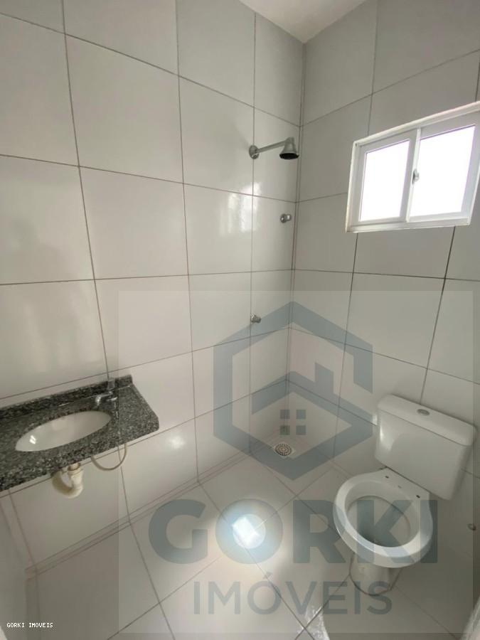 Casa à venda com 2 quartos, 82m² - Foto 11