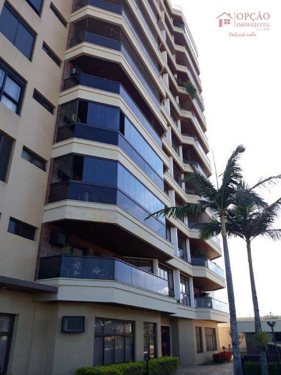 Apartamento à venda com 3 quartos, 265m² - Foto 2