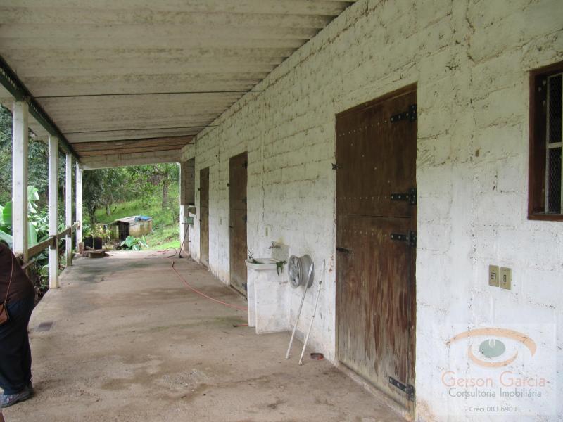 Sítio à venda com 3 quartos, 220m² - Foto 6