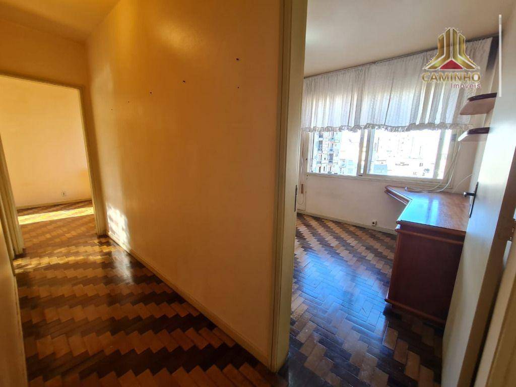 Apartamento à venda com 3 quartos, 121m² - Foto 16