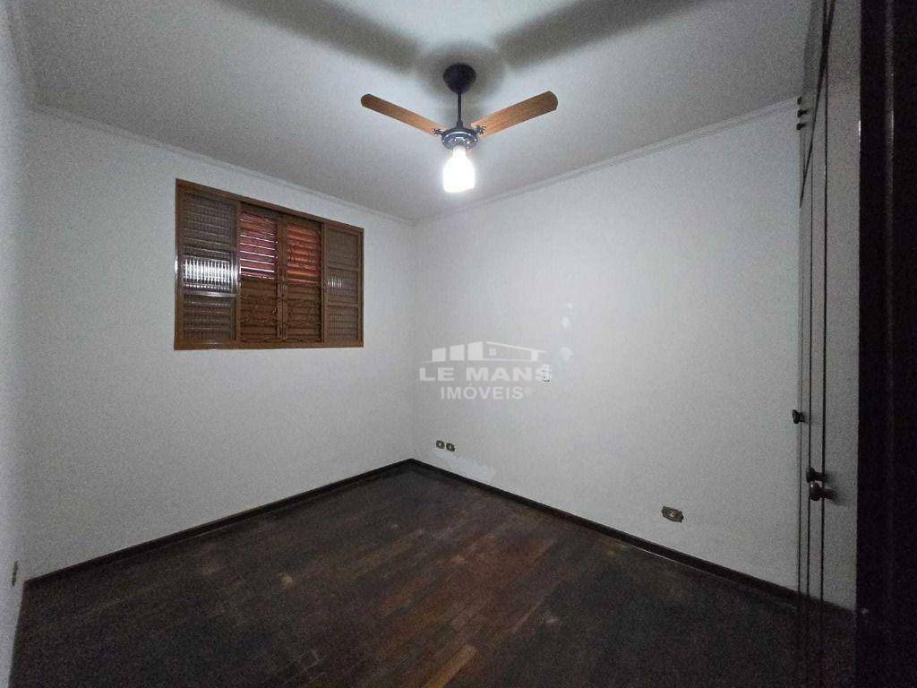 Casa à venda e aluguel com 3 quartos, 87m² - Foto 12