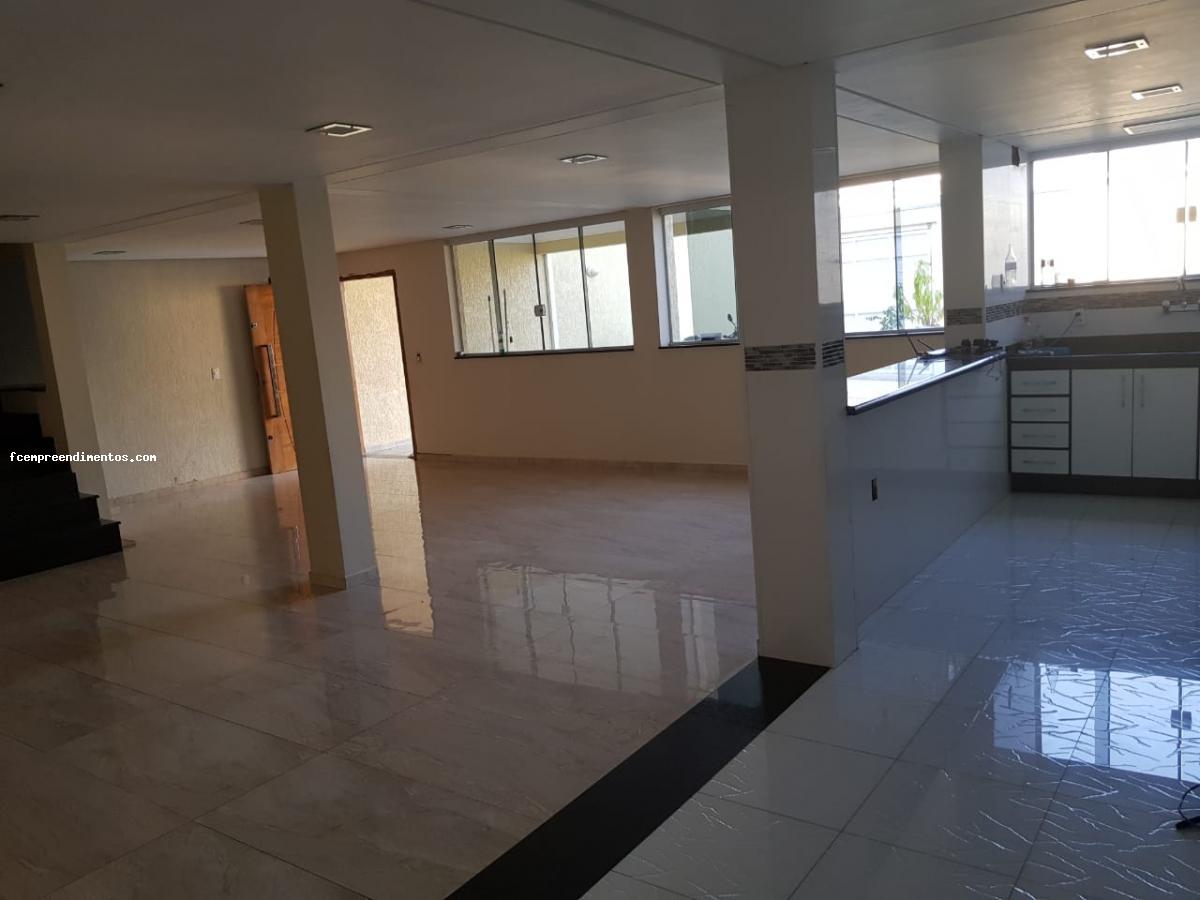 Sobrado à venda com 3 quartos, 250m² - Foto 3