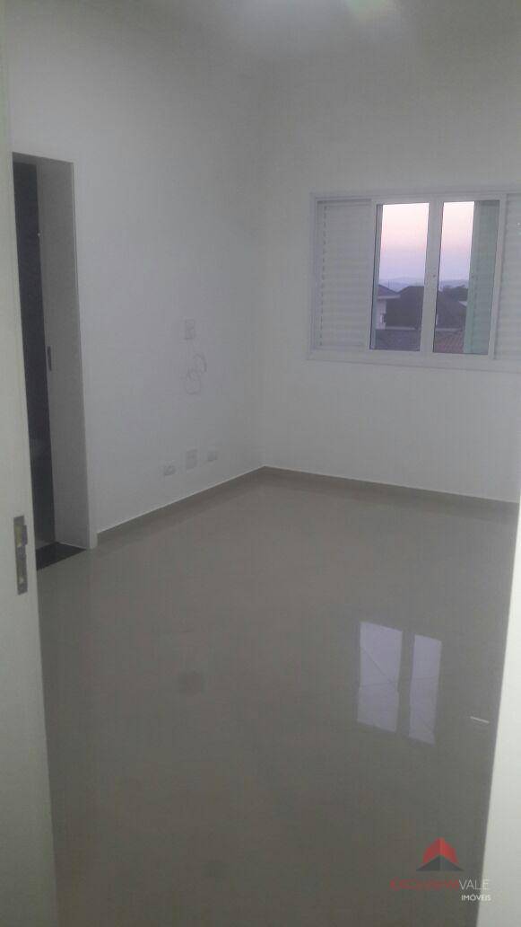 Casa de Condomínio à venda com 3 quartos, 400m² - Foto 12
