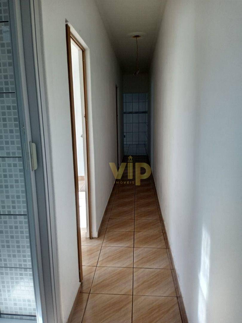 Casa à venda com 2 quartos, 70m² - Foto 6