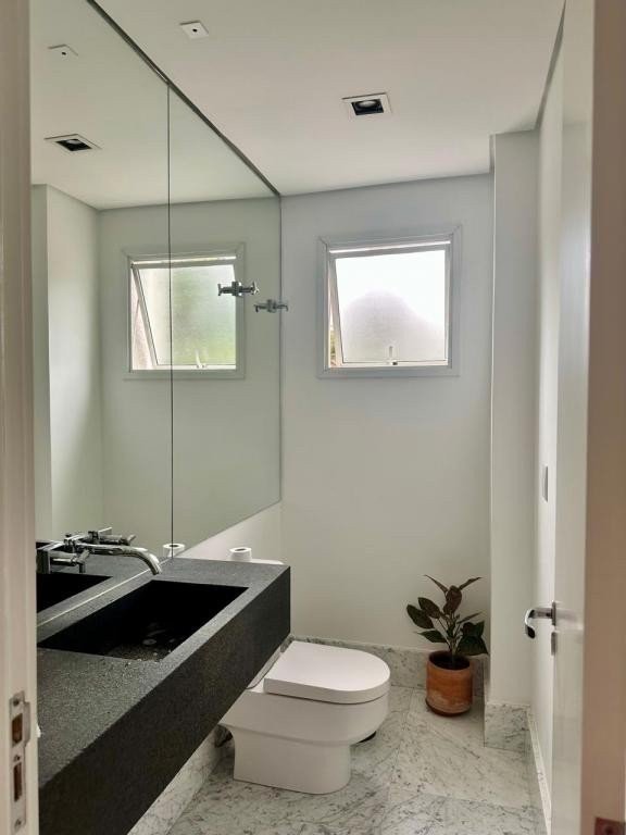 Apartamento para alugar com 2 quartos, 155m² - Foto 15