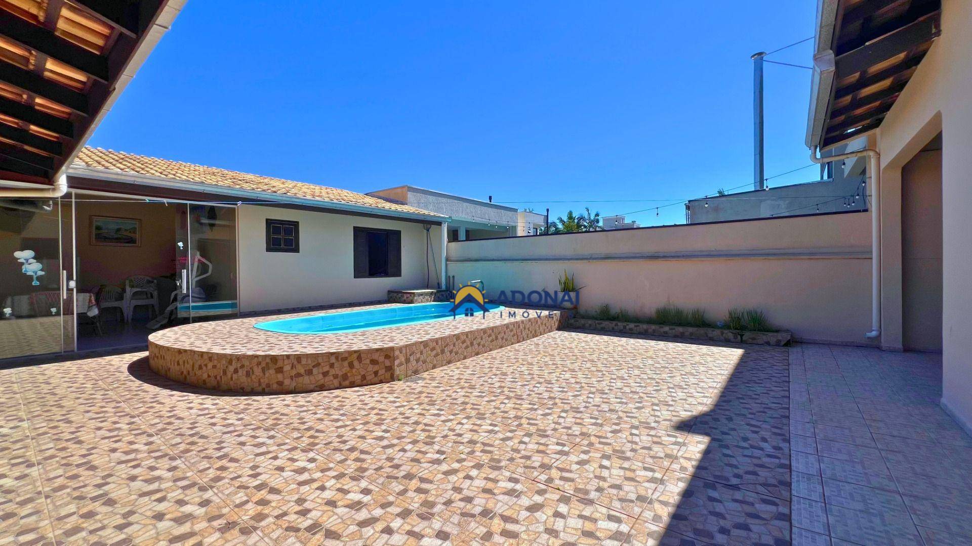 Casa, 4 quartos, 210 m² - Foto 4