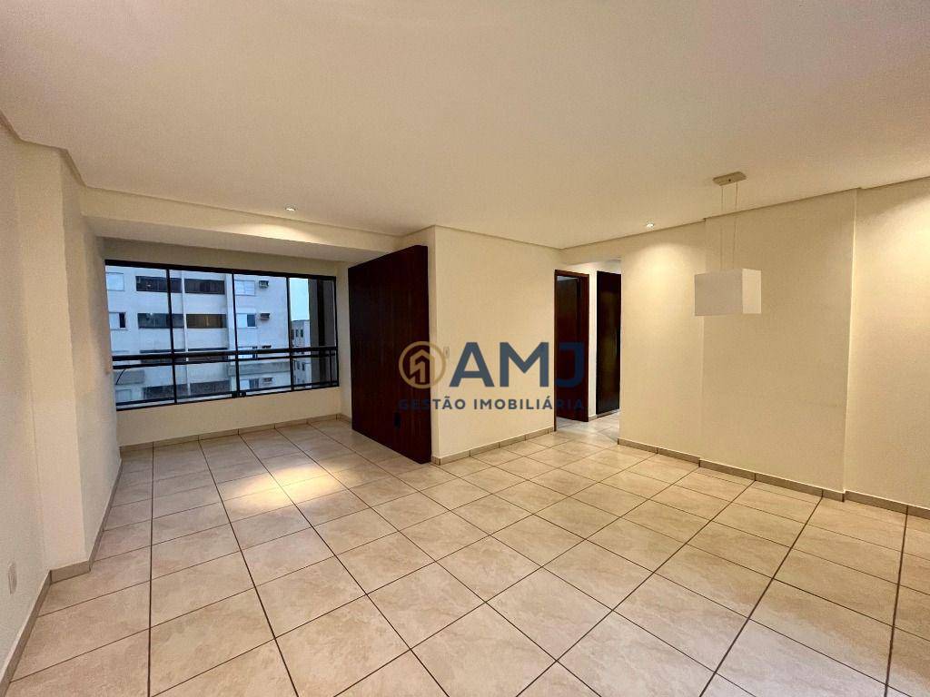 Apartamento à venda com 3 quartos, 96m² - Foto 1