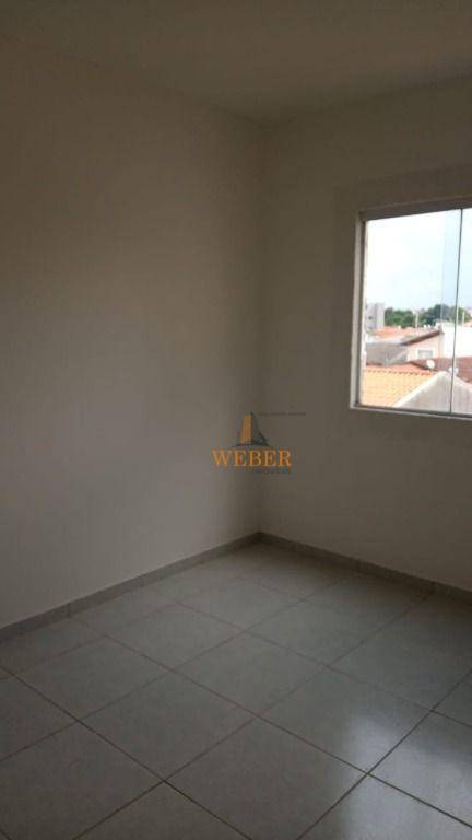 Apartamento à venda com 2 quartos, 101m² - Foto 2