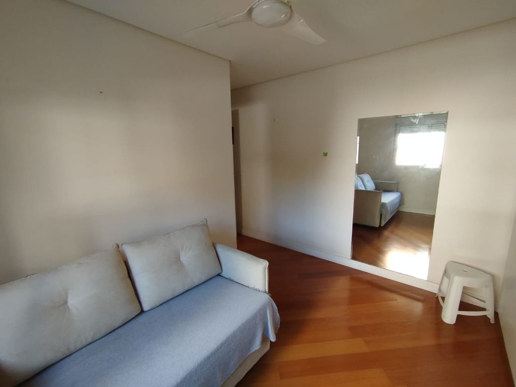 Apartamento à venda com 3 quartos, 155m² - Foto 9