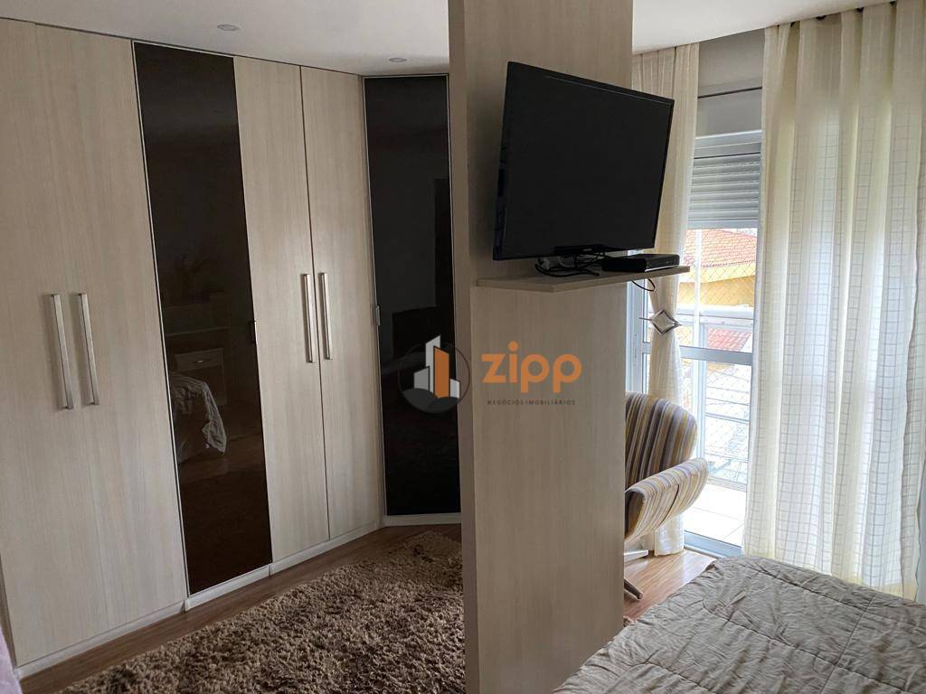 Sobrado à venda com 3 quartos, 240m² - Foto 24