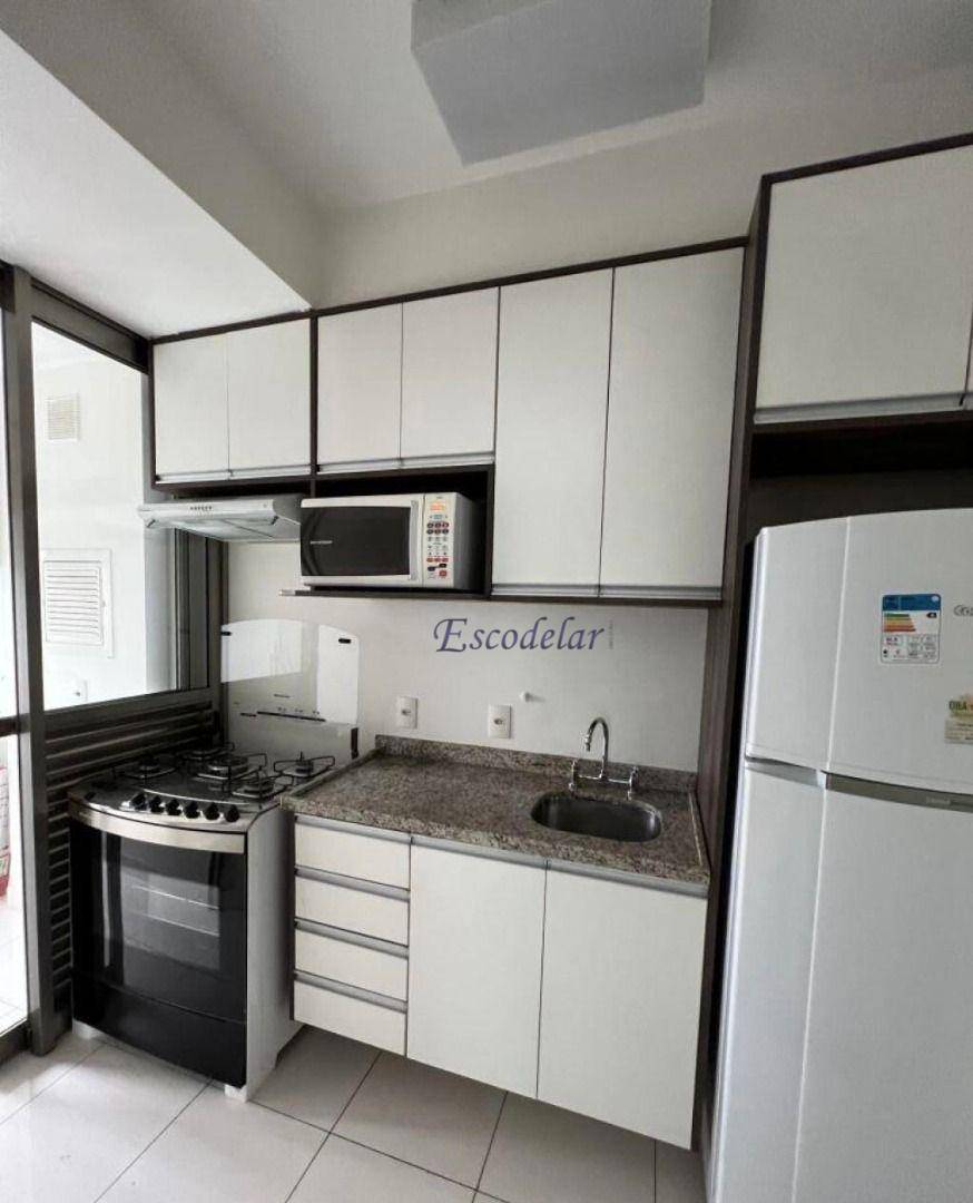 Apartamento para alugar com 2 quartos, 101m² - Foto 15