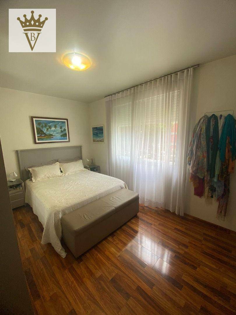 Apartamento à venda com 3 quartos, 140m² - Foto 12