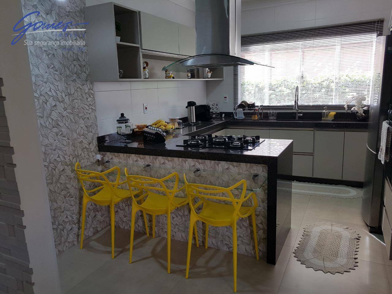 Chácara à venda com 3 quartos, 299m² - Foto 4