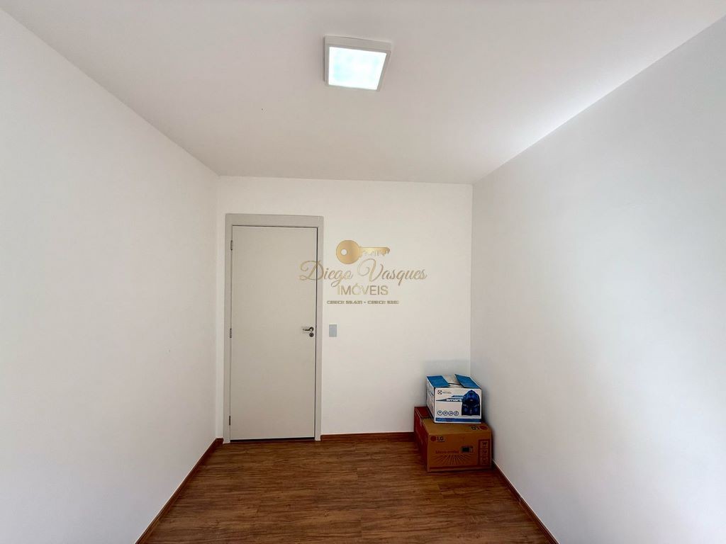 Apartamento à venda com 2 quartos, 50m² - Foto 11