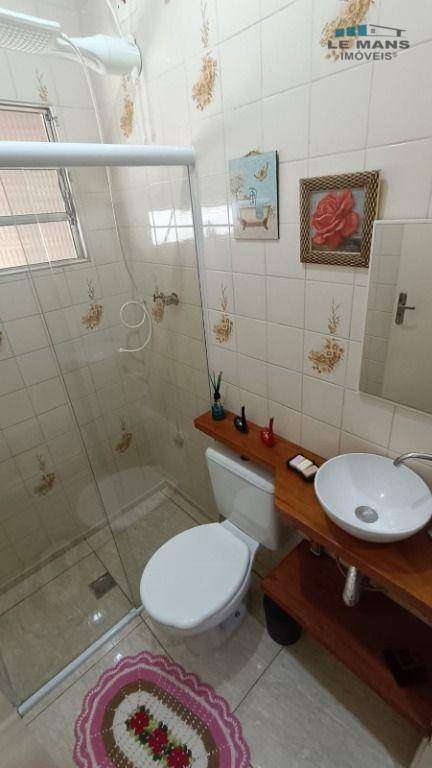 Casa à venda com 3 quartos, 180m² - Foto 6