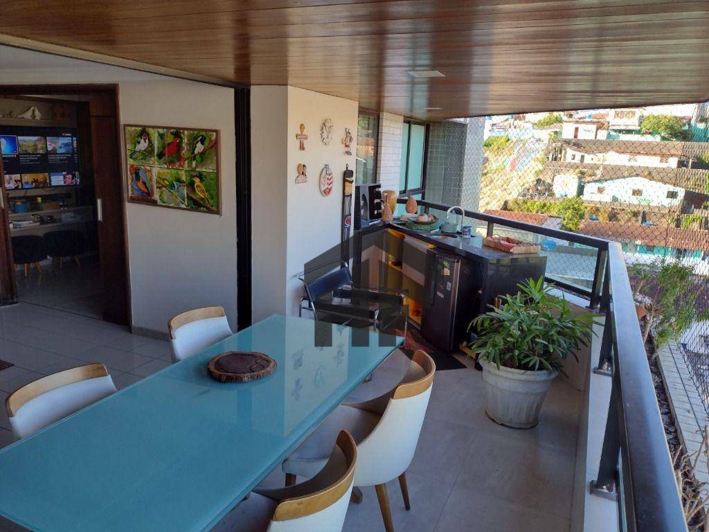 Apartamento à venda com 4 quartos, 194m² - Foto 1