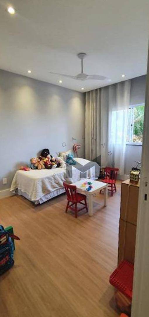 Casa à venda com 5 quartos, 221m² - Foto 12