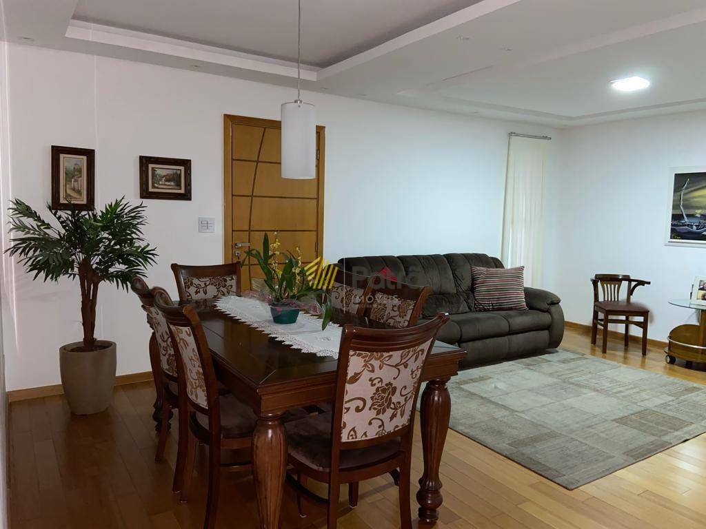 Apartamento à venda com 3 quartos, 153m² - Foto 6