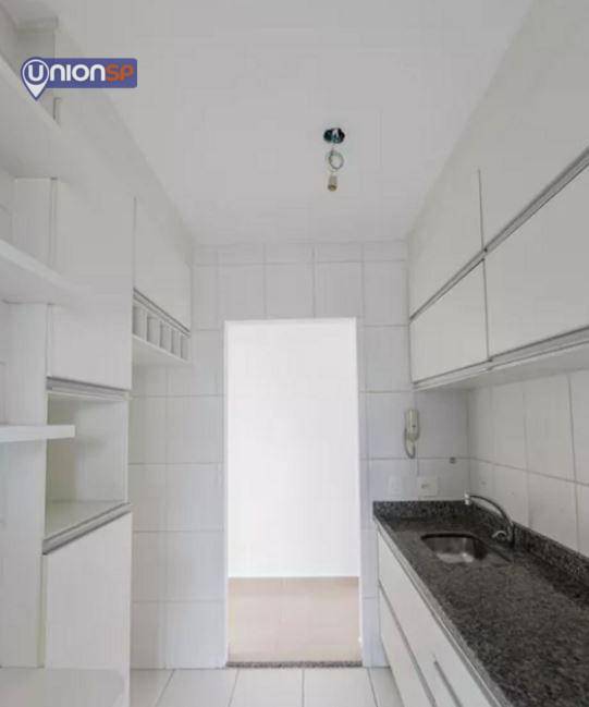 Apartamento à venda com 3 quartos, 64m² - Foto 13