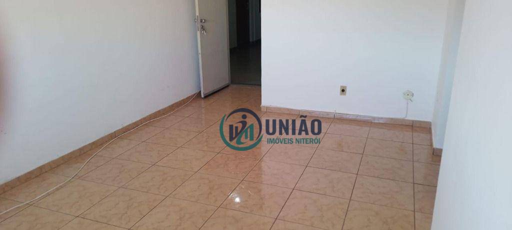 Apartamento à venda com 2 quartos, 70m² - Foto 1