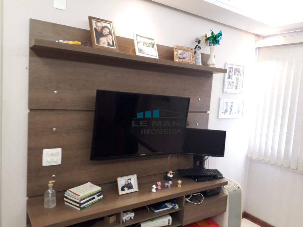 Apartamento à venda com 2 quartos, 54m² - Foto 2