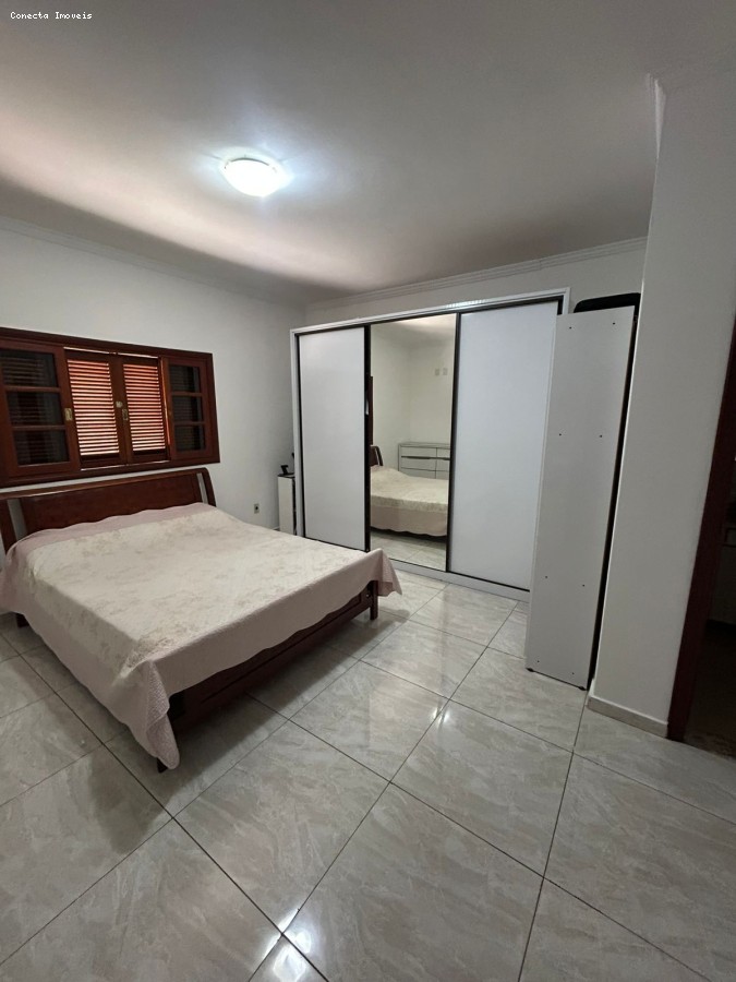 Casa à venda com 2 quartos, 122m² - Foto 25