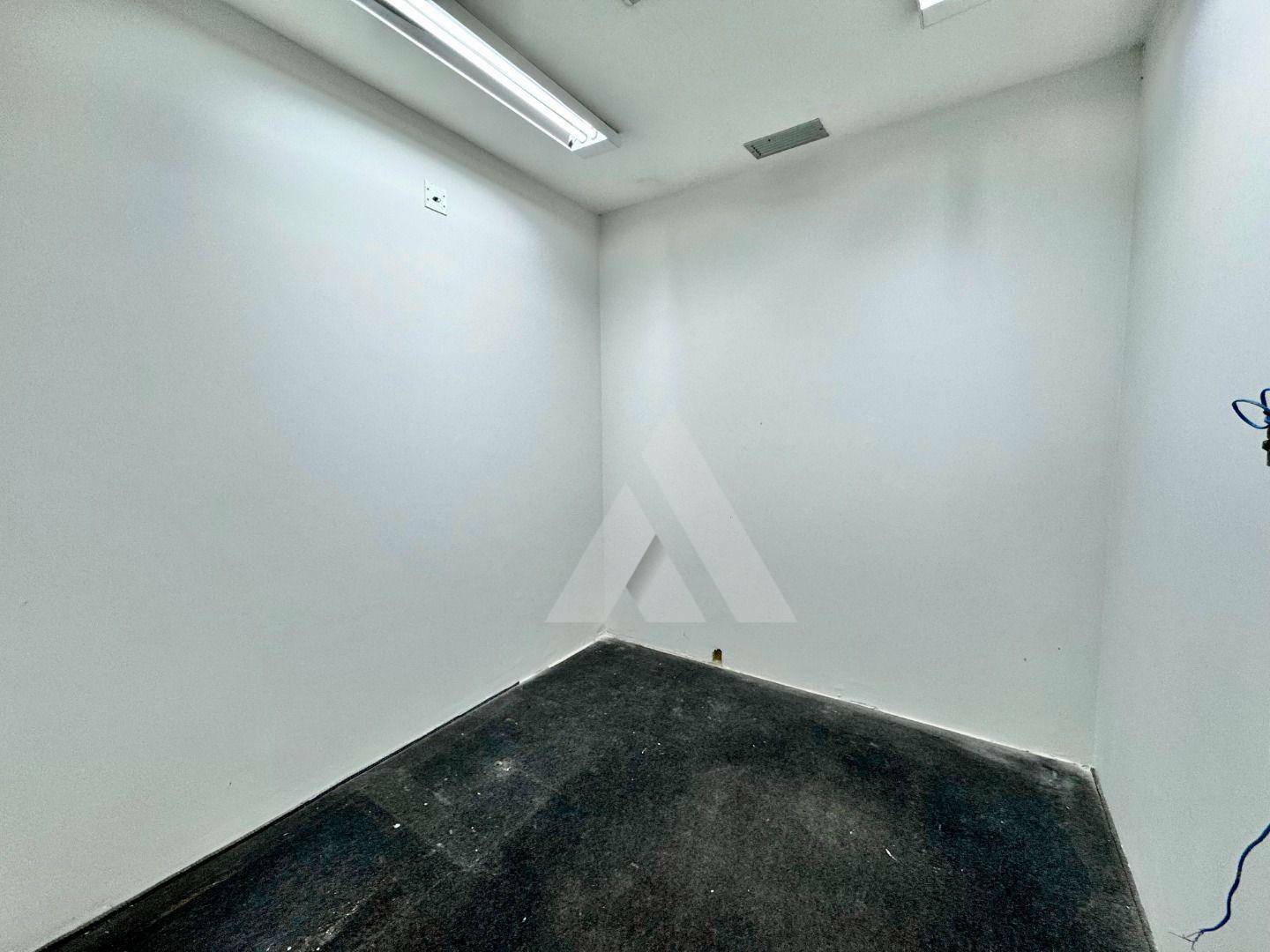 Prédio Inteiro para alugar, 740m² - Foto 26