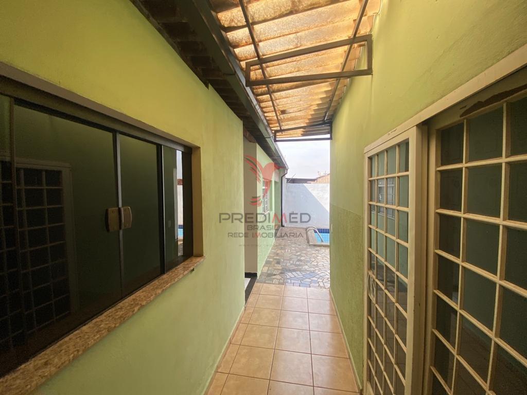 Casa à venda com 4 quartos, 108m² - Foto 25