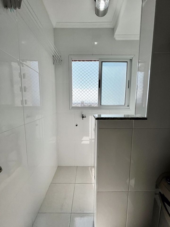 Apartamento à venda com 1 quarto, 42m² - Foto 15